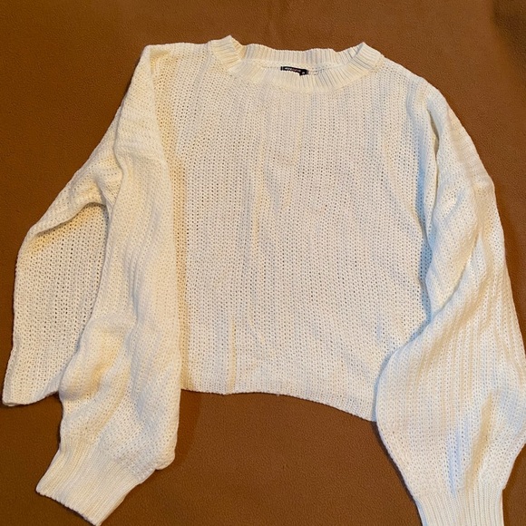 White knitted sweater - Picture 1 of 5